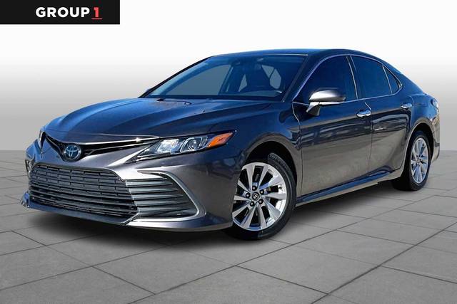 2023 Toyota Camry LE FWD photo