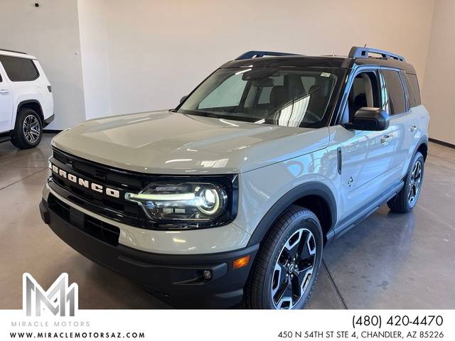 2022 Ford Bronco Sport Outer Banks 4WD photo