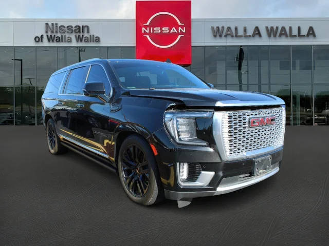 2023 GMC Yukon XL Denali 4WD photo