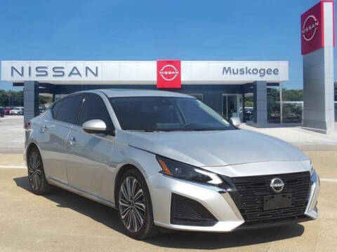 2023 Nissan Altima 2.5 SL FWD photo