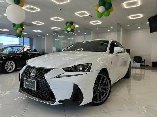 2018 Lexus IS  AWD photo