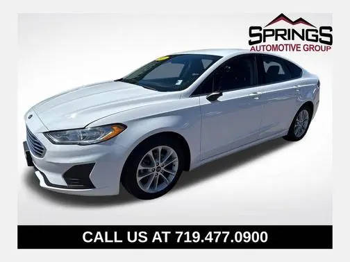 2020 Ford Fusion SE FWD photo