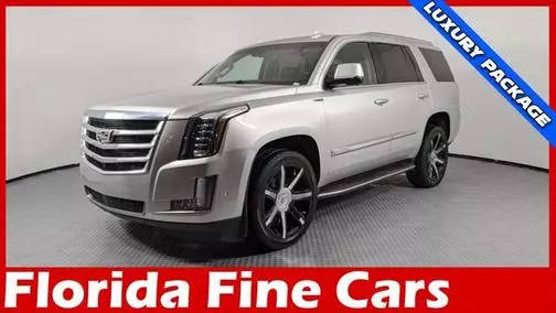 2018 Cadillac Escalade Luxury RWD photo