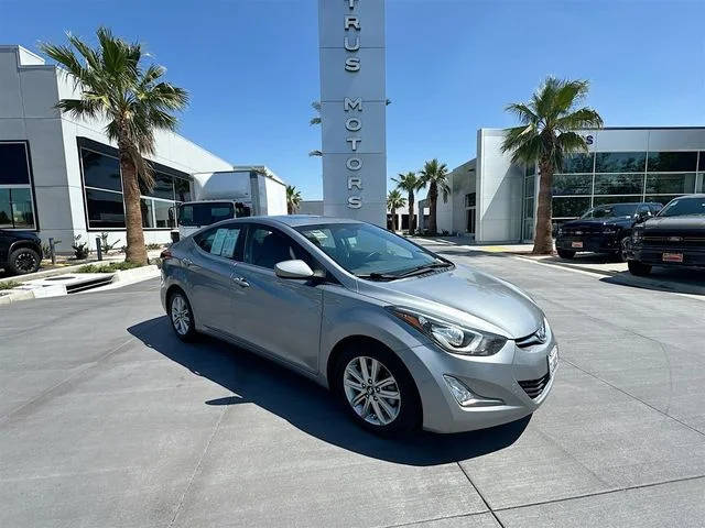 2015 Hyundai Elantra SE FWD photo