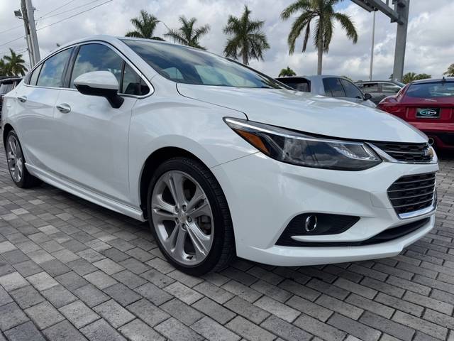 2018 Chevrolet Cruze Premier FWD photo