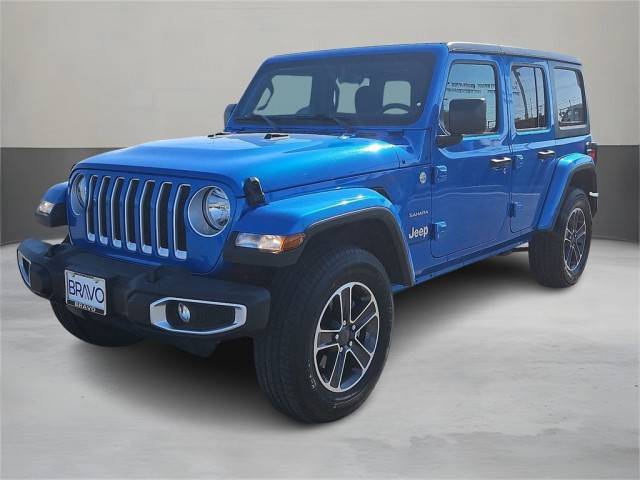 2023 Jeep Wrangler Unlimited Sahara 4WD photo