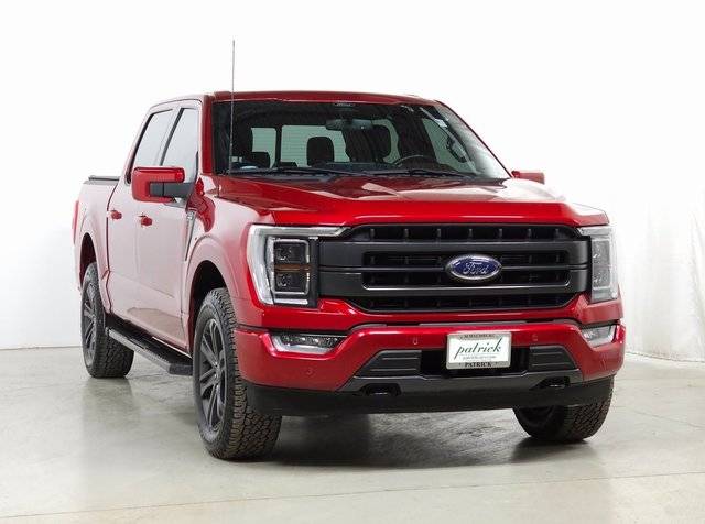 2022 Ford  LARIAT 4WD photo