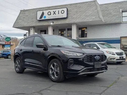 2023 Ford Escape ST-Line AWD photo