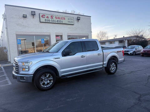 2015 Ford F-150 XLT 4WD photo