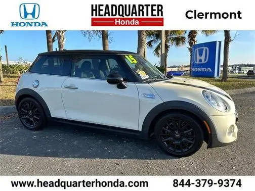 2015 MINI Hardtop 2 Door S FWD photo