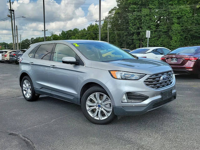 2022 Ford Edge Titanium AWD photo