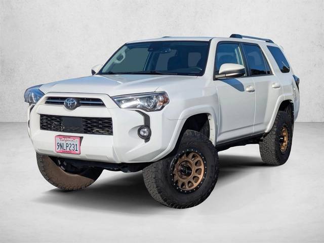 2022 Toyota 4Runner SR5 4WD photo