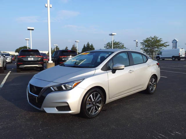 2021 Nissan Versa SV FWD photo