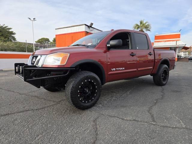 2015 Nissan Titan SV RWD photo