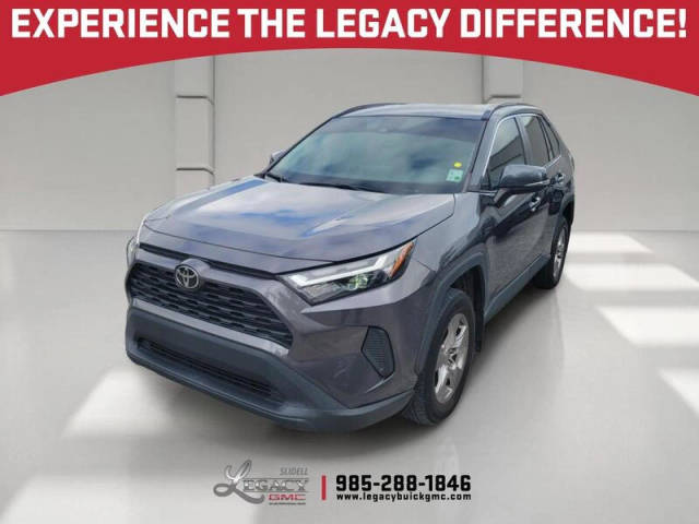 2022 Toyota RAV4 XLE FWD photo
