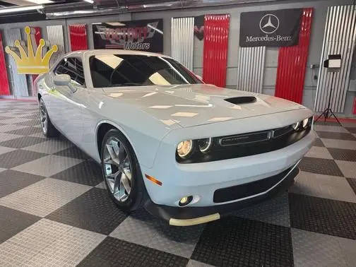 2022 Dodge Challenger GT RWD photo
