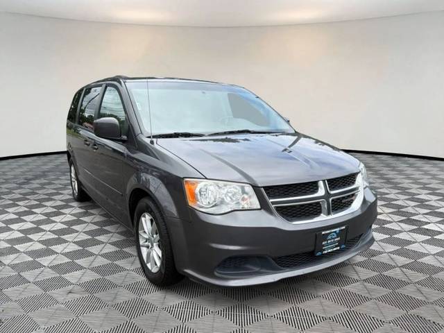 2016 Dodge Grand Caravan SXT FWD photo