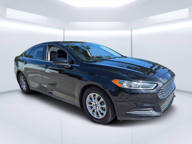 2016 Ford Fusion S FWD photo