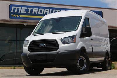 2017 Ford Transit Van  RWD photo