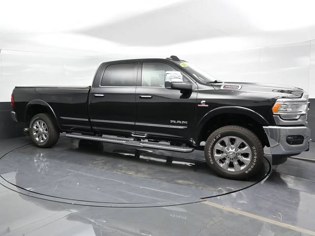 2023 Ram 3500 Limited 4WD photo