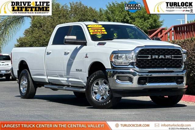 2022 Ram 2500 Big Horn 4WD photo