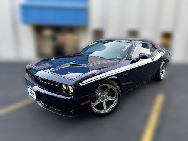 2015 Dodge Challenger R/T Plus RWD photo