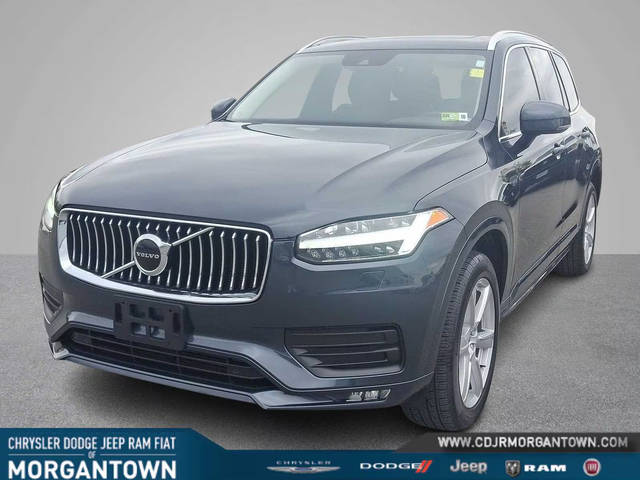 2022 Volvo XC90 Momentum AWD photo