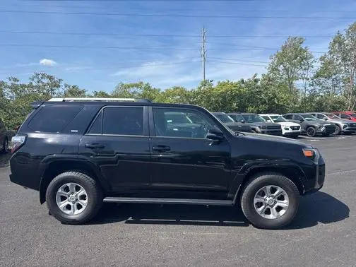 2020 Toyota 4Runner SR5 Premium 4WD photo