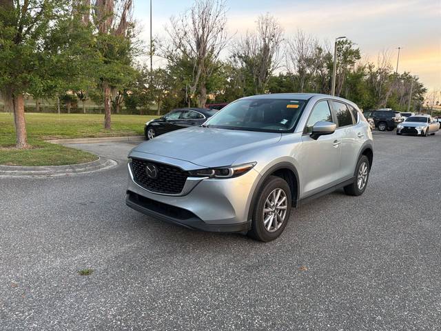 2023 Mazda CX-5 2.5 S Preferred Package AWD photo