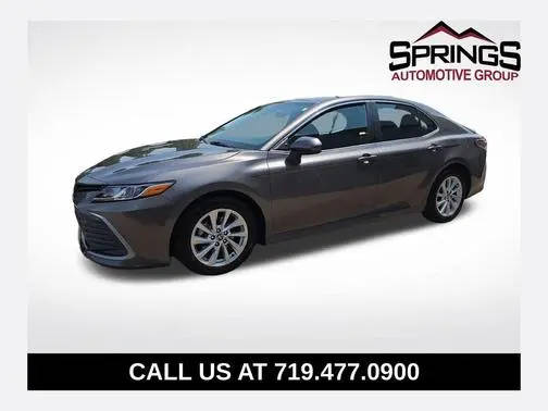 2023 Toyota Camry LE FWD photo