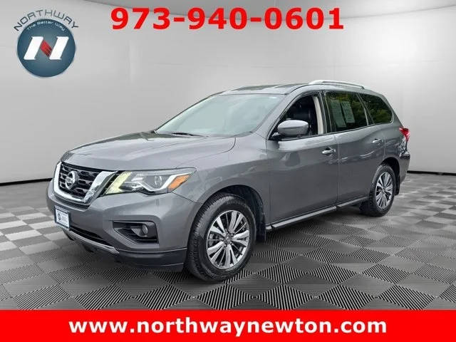 2019 Nissan Pathfinder SL 4WD photo