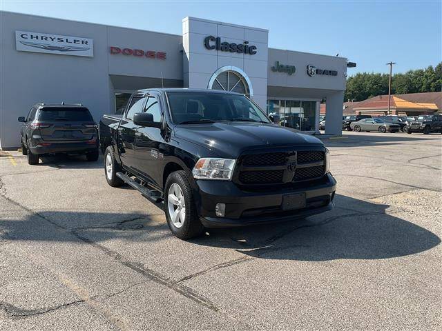 2015 Ram 1500 Express 4WD photo