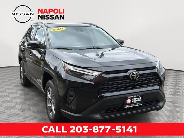 2022 Toyota RAV4 XLE FWD photo
