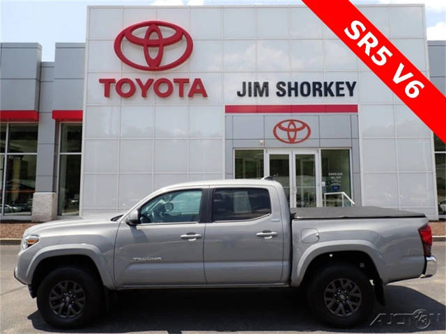 2021 Toyota Tacoma SR5 4WD photo