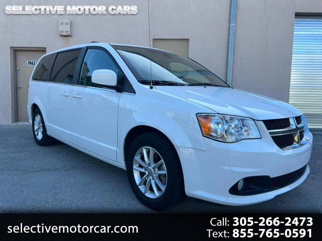 2018 Dodge Grand Caravan SXT FWD photo