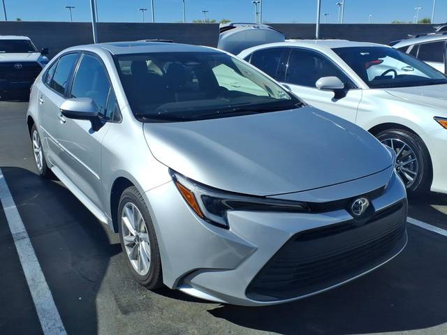 2023 Toyota Corolla Hybrid SE FWD photo