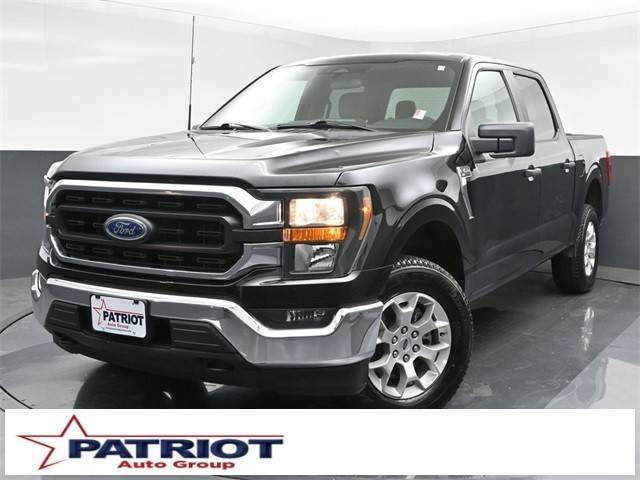 2023 Ford F-150 XLT 4WD photo