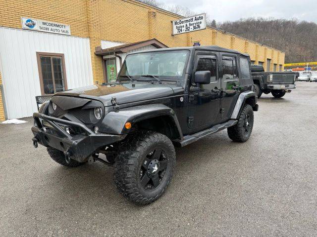 2015 Jeep Wrangler Unlimited Sahara 4WD photo