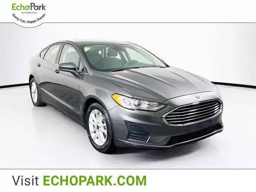 2020 Ford Fusion SE FWD photo