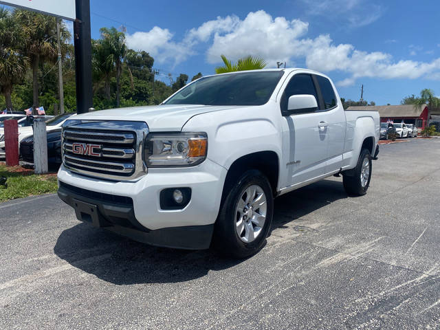 2017 GMC Canyon 2WD SLE RWD photo