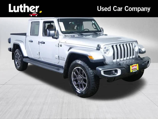 2021 Jeep Gladiator Overland 4WD photo