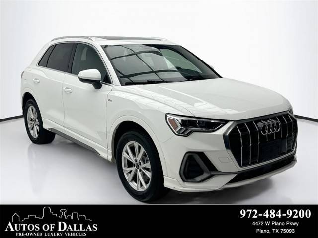 2023 Audi Q3 S line Premium AWD photo