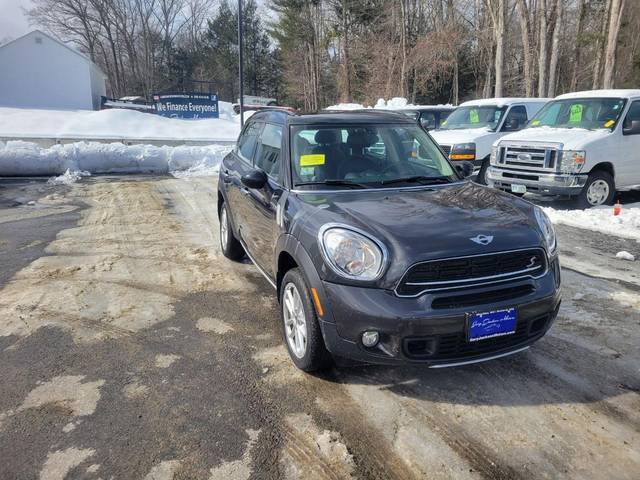 2015 MINI Countryman S AWD photo