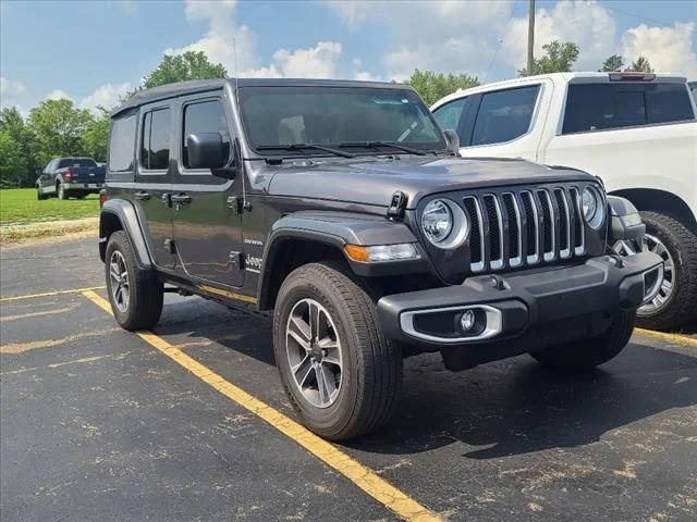 2023 Jeep Wrangler Unlimited Sahara 4WD photo