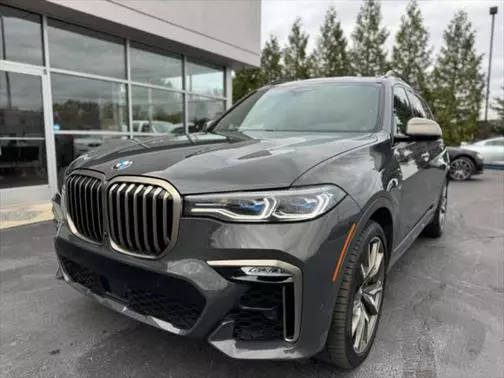 2021 BMW X7 M50i AWD photo