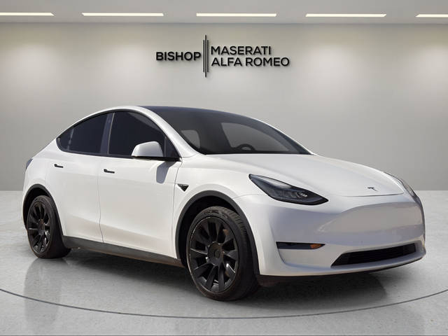 2021 Tesla Model Y Long Range AWD photo