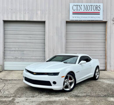 2015 Chevrolet Camaro LT RWD photo