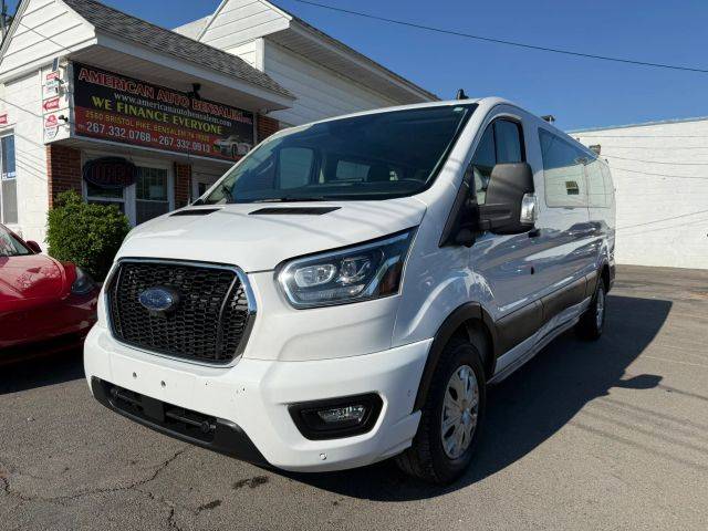 2023 Ford Transit Passenger Wagon XLT RWD photo