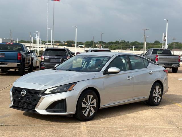 2023 Nissan Altima 2.5 S FWD photo