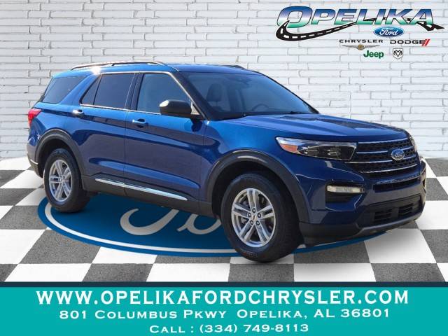 2023 Ford Explorer XLT 4WD photo